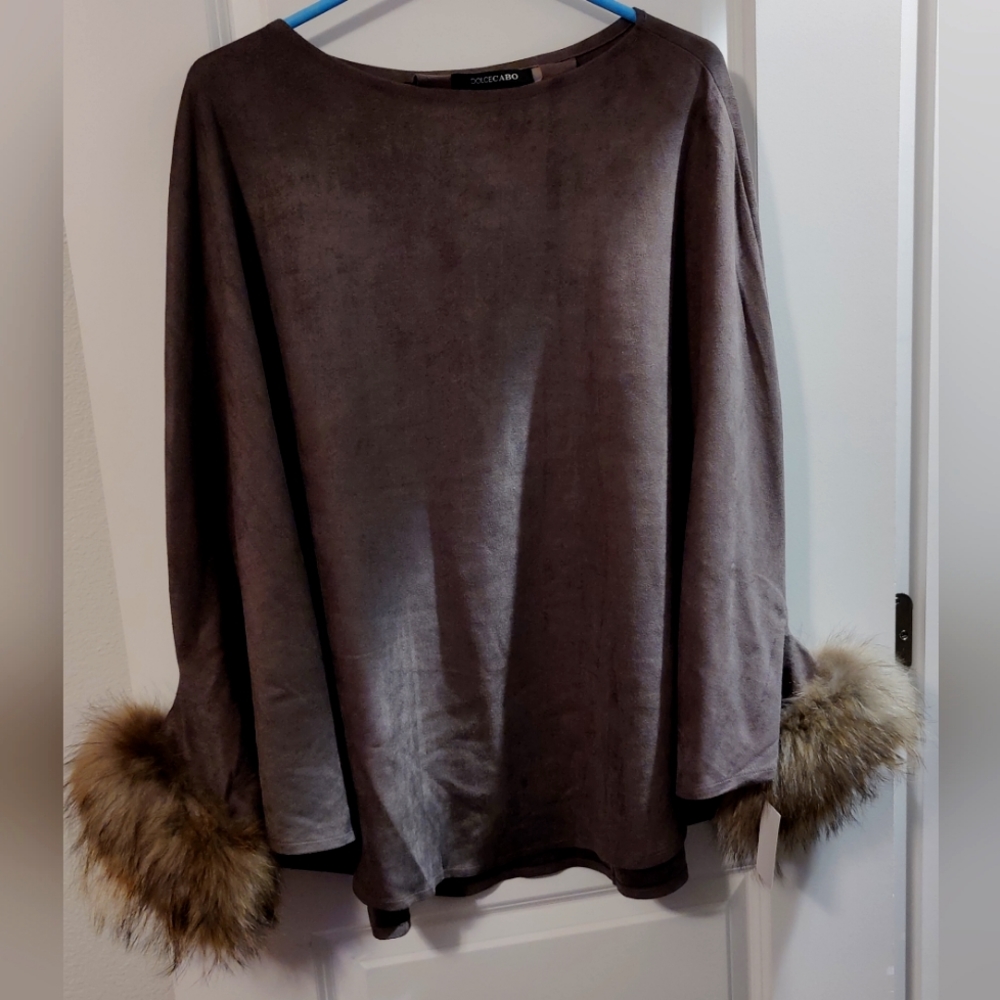Light Suede Shirt with Faux Fur Sleeves M/L